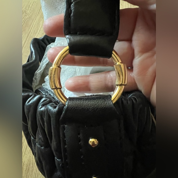 Preowned Michael Kors MK Drawstring Baguette Bag (B13) - Picture 12 of 15